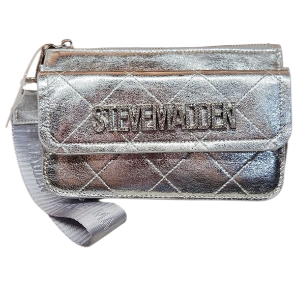 Steve Madden Handbags - Steve Madden Silver Larger Wristlet NWT